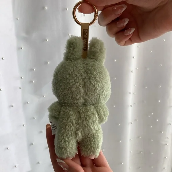 AUTHENTIC POP MART LABUBU - THE MONSTERS EXCITING MACARON EDITION - GREEN GRAPE - Picture 2 of 6